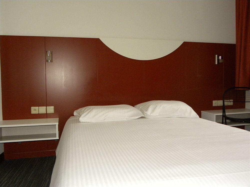 Green Hotel Genk Exterior photo